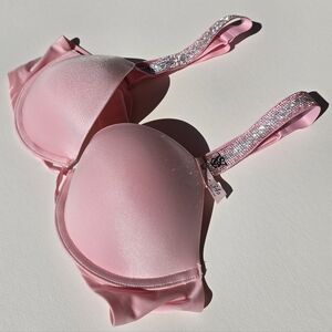 Victoria's Secret Fashion Show Pink Bra with Sparkling Straps 34B NWT